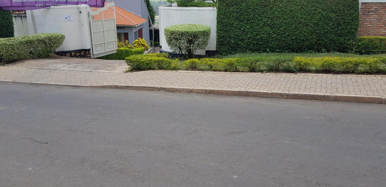 Tinho Guest House Kigali Exterior foto